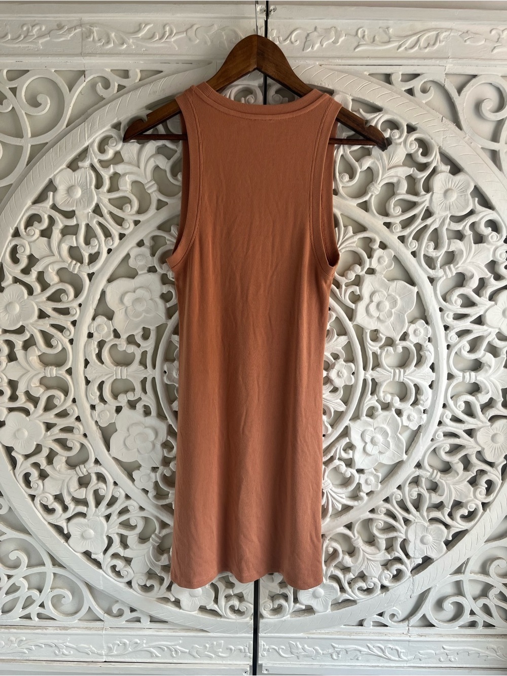 Aritzia Wilfred Free Ribbed Tank Dress Size Medium Dusty Rose TENCEL Modal - Picture 2 of 4